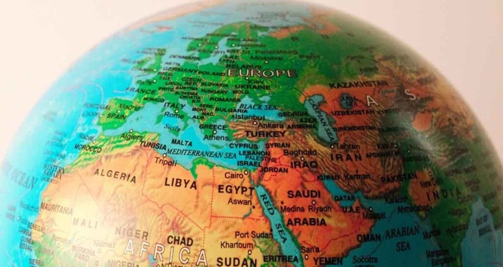 Şiddetli bir çatlak, bildiğimiz coğrafyayı değiştirebilir: Dünya parçalandı…