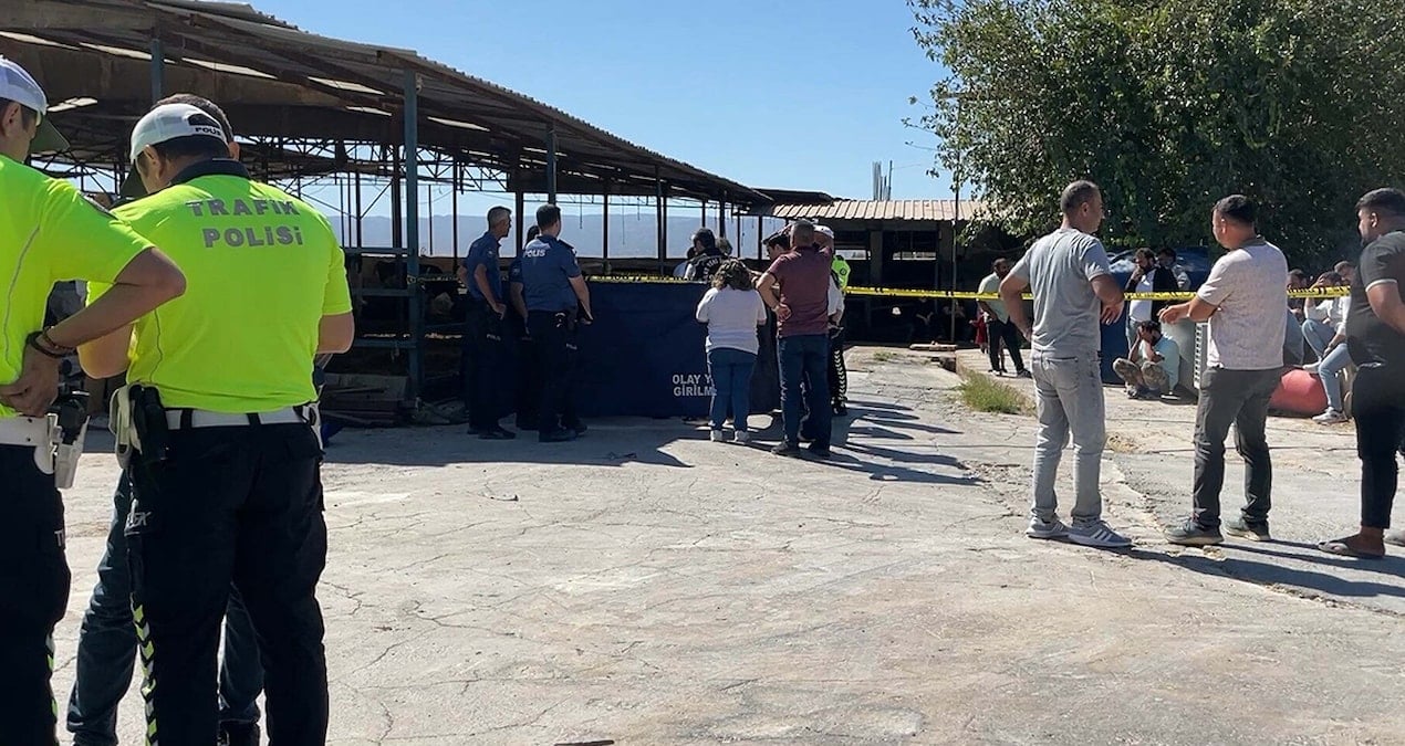 aydinda dehset 3 yasindaki cocuk oldu JqFwjAyU