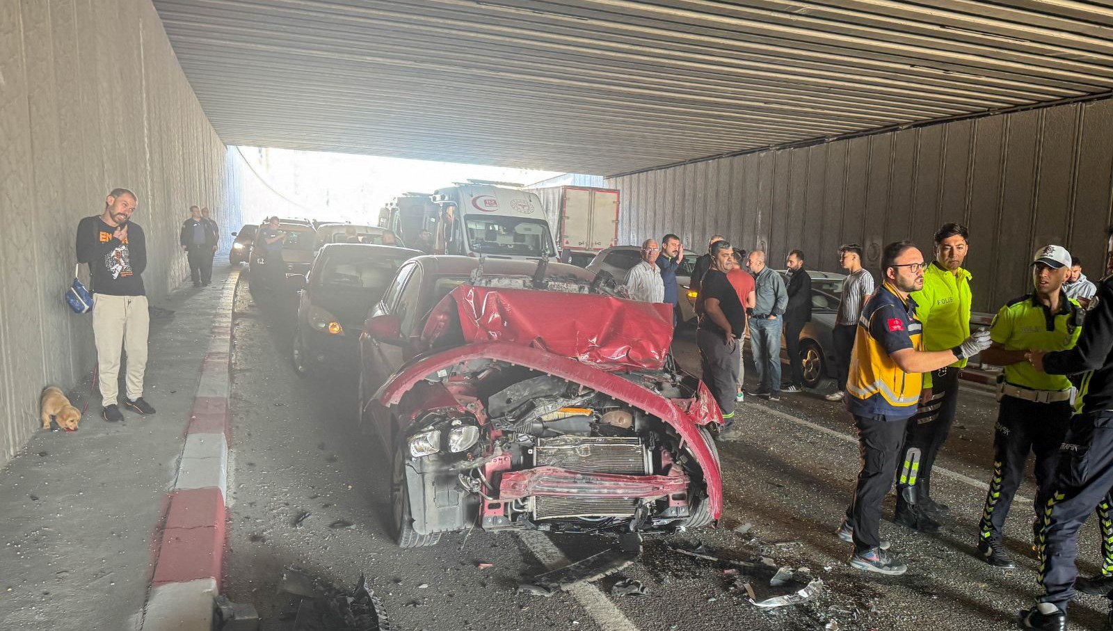 usakta zincirleme kaza uc yarali bvzRGfbW