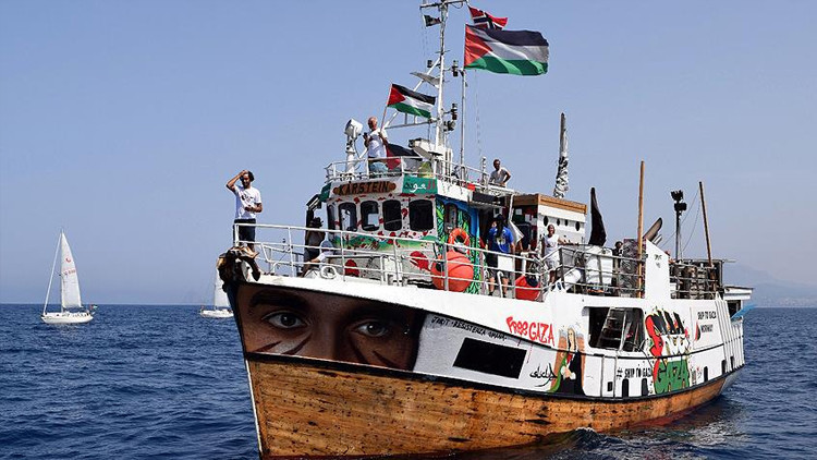 aktivistler vazgecmiyor 11 gemi ablukayi yarmak icin gazze yolunda F9JI1d2T