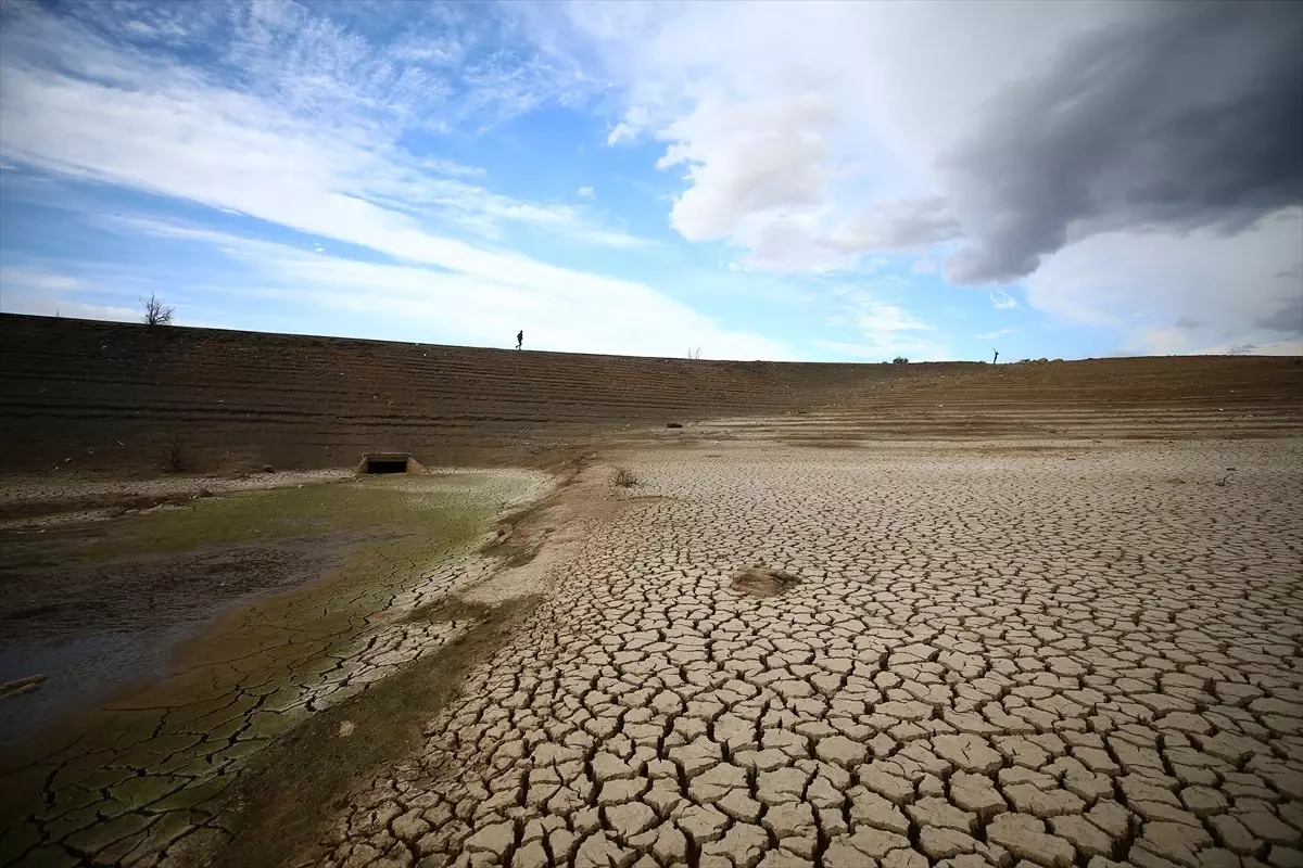 gulbahar barajindaki su seviyesi kritik duzeye dustu H45aVWcg.jpg